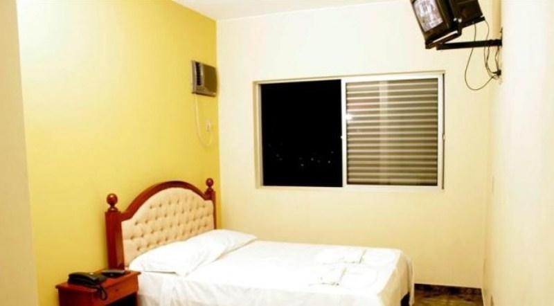 Rodes Palace Hotel ปาโตรซินิโอ ห้อง รูปภาพ
